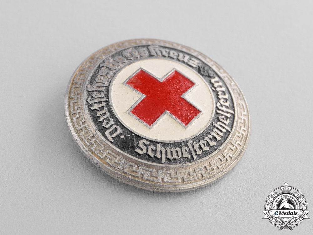 germany._a_drk(_german_red_cross)_nurse’s_aid_badge_m17-1446