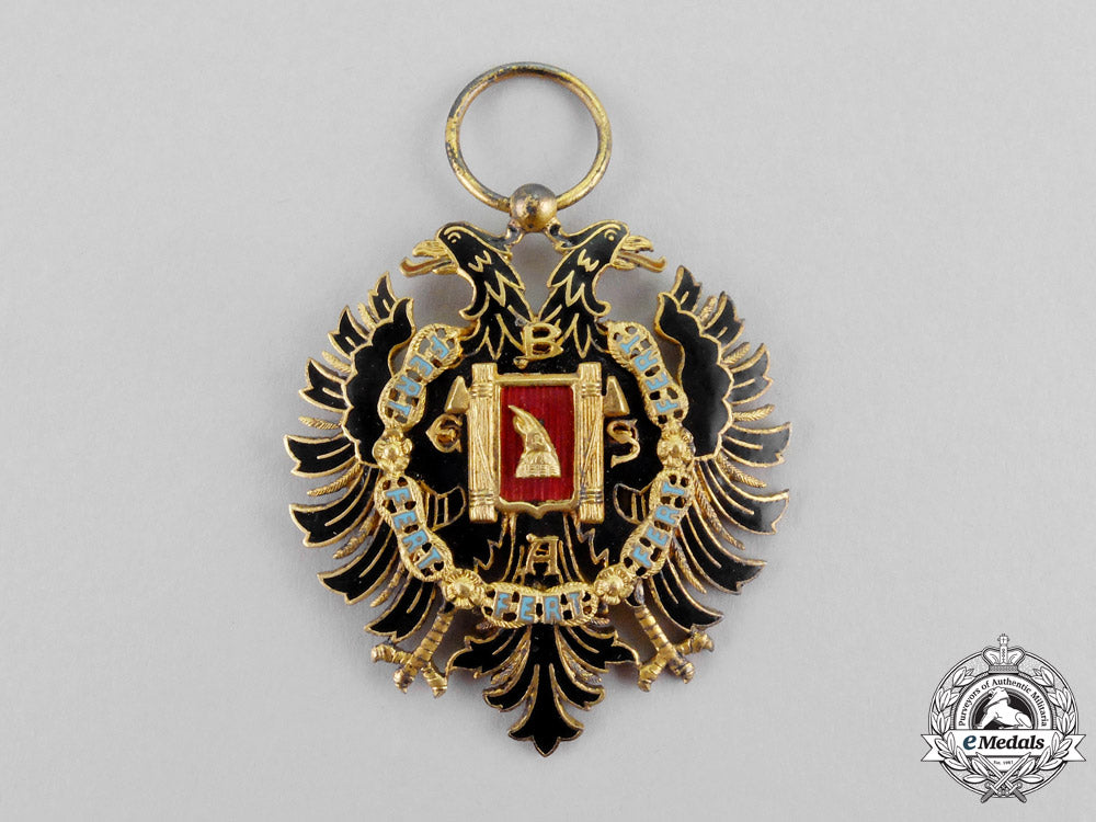 albania,_italian_protectorate._an_order_of_fidelity,_knight's_badge,_c.1942_m17-1472