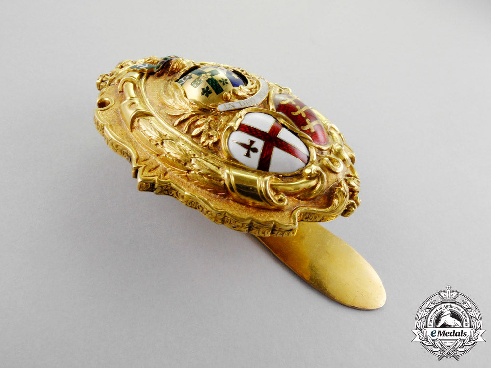 united_kingdom._a_sheriff_of_london_badge,_attributed_to_sir_george_edmund_hodgkinson_c.1850_m17-1526