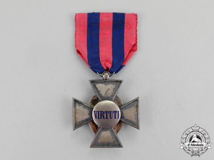 bavaria._a_royal_merit_order_of_st._michael,_merit_cross,_c.1914_m17-1542