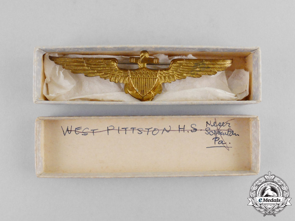 united_states._a_naval_aviation_pilot_badge_by_freeds,_c.1918_m17-1597