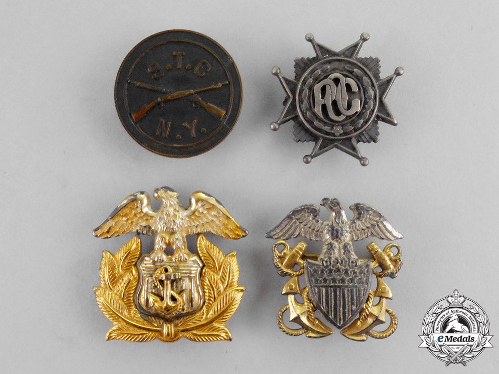 united_states._five_military_badges_m17-1639
