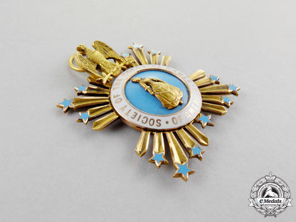 united_states._an_american_society_of_the_colonial_dames_of_america_membership_in_gold,_breast_badge,_c.1880_m17-1679_1_1_1_1_1_1_1_1_1_1_1_1_1_1