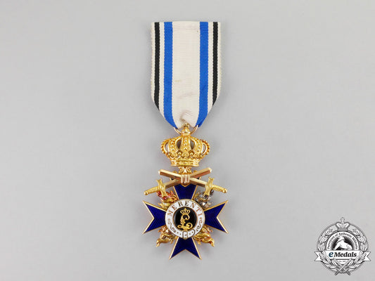 bavaria._an_order_of_military_merit_in_gold,_third_class_with_crown_and_swords,_by_jacob_leser_m17-1697