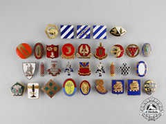 United States. A Lot Of Thirty-Two Regimental Badges