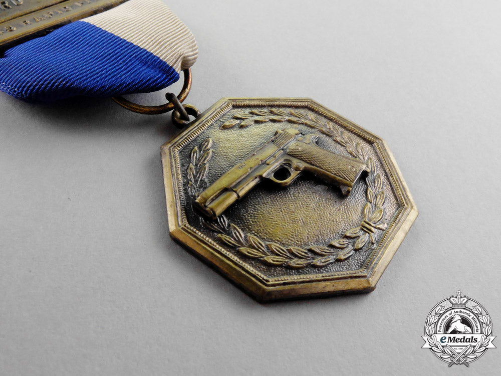 united_states._a_lot_of_four_military_shooting_awards_m17-1833_2_1_1_1_1_1_1_1
