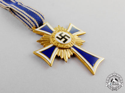 germany._a_mint_gold_grade_mother’s_cross_by_ziemer&_söhne_with_case_m17-2085