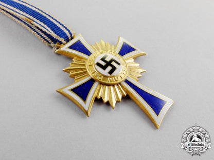 germany._a_gold_grade_mother’s_cross_by_a._rettenmaler_with_case_m17-2094