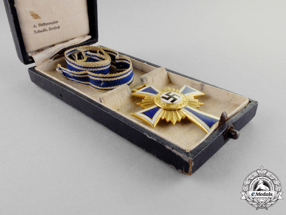 germany._a_gold_grade_mother’s_cross_by_a._rettenmaler_with_case_m17-2097