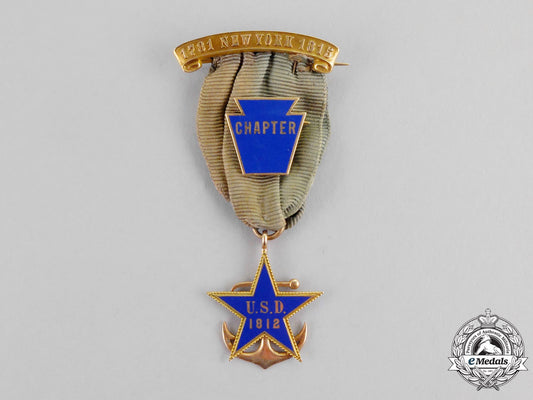 united_states._a_daughters_of1812_membership_badge_in_gold,_pennsylvania_chapter_clasp,_c.1896_m17-2197_1