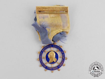 united_states._a_revolutionary_memorial_society_of_new_jersey_membership_badge_in_gold,1776-1896_m17-2208_1_1_1_1_1