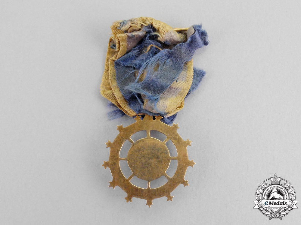 united_states._a_revolutionary_memorial_society_of_new_jersey_membership_badge_in_gold,1776-1896_m17-2211_1_1_1_1_1
