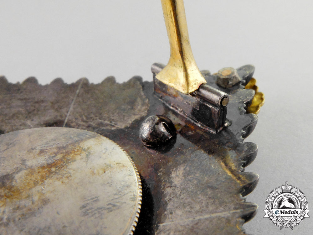 prussia._an_order_of_the_red_eagle,_second_class_star,_with_gold_oakleaves,_c.1915_m17-2287