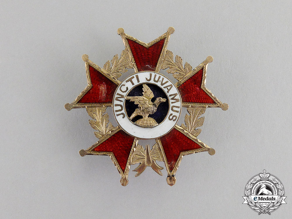 united_states._a_legion_of_honor_membership_badge_in_gold,_c.1890_m17-2514_1_1_1_1_1_1_1_1_1_1_1_1_1_1