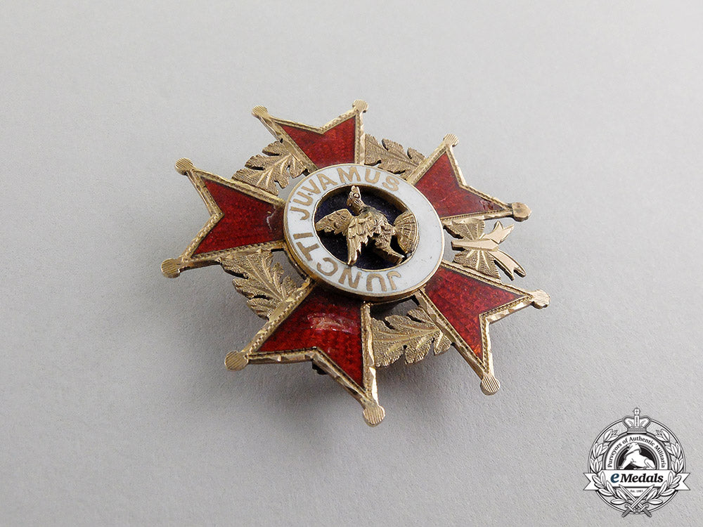 united_states._a_legion_of_honor_membership_badge_in_gold,_c.1890_m17-2516_1_1_1_1_1_1_1_1_1_1_1_1_1_1