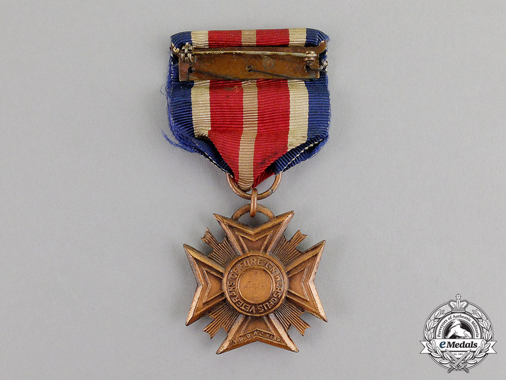 united_states._a_veterans_of_foreign_wars_of_the_united_states_membership_badge_m17-2527