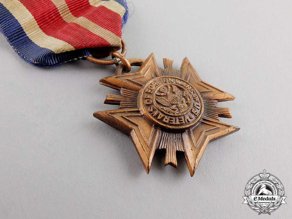 united_states._a_veterans_of_foreign_wars_of_the_united_states_membership_badge_m17-2528