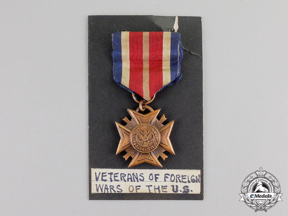 united_states._a_veterans_of_foreign_wars_of_the_united_states_membership_badge_m17-2530