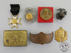 United States. A Lot Of Seven Insignia