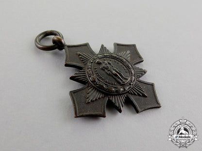 united_states._a_lot_of_eight_medals&_insignia_m17-2703