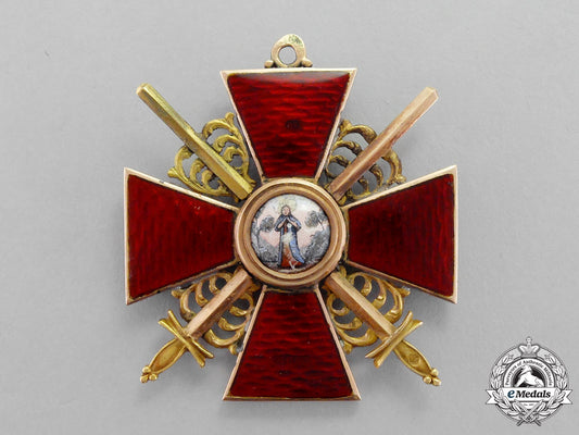 russia,_imperial._an_order_of_st._anne_in_gold,2_nd_class_with_swords,_c.1900_m17-303
