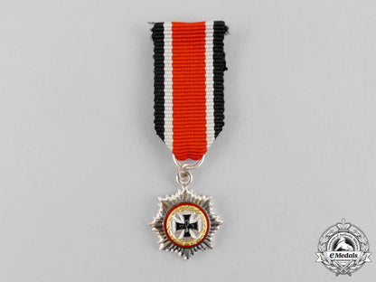 germany,_republic._a_miniature_german_cross_in_gold,1957_version_m17-3051