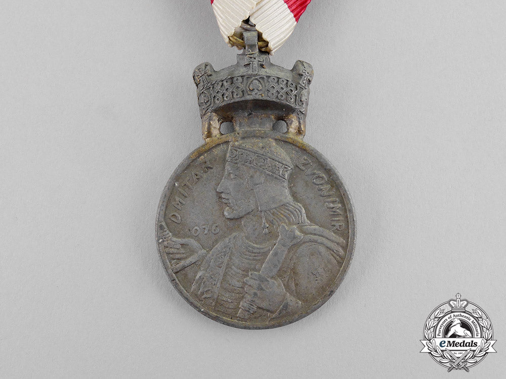 croatia._an_order_of_king_zvoninir's_crown,_bronze_grade_merit_medal_with_decoration_m17-3070