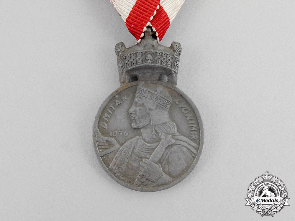 croatia._an_order_of_king_zvoninir's_crown,_bronze_grade_merit_medal_m17-3095