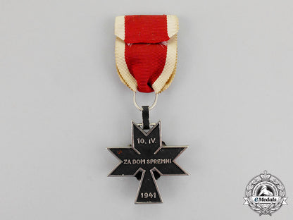 croatia._an_order_of_iron_trefoil,_fourth_class,_with_oakleaves_for_gallantry_in_action,_c.1941_m17-3233