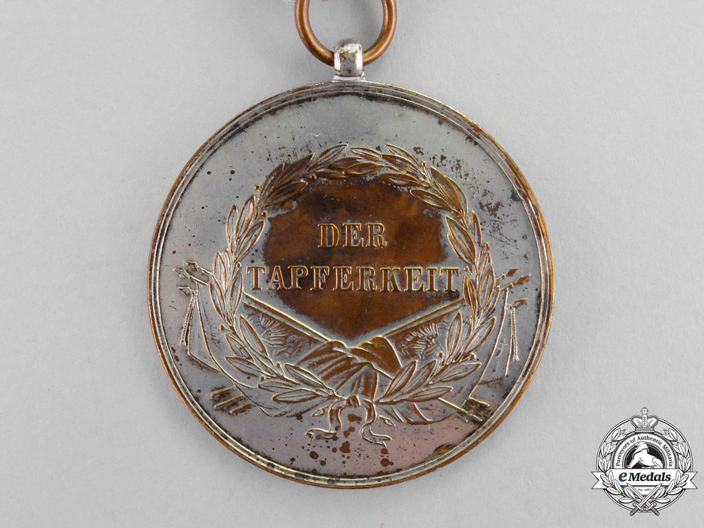 austria,_imperial._a_bravery_medal,1_st_class_silver_grade,_franz_joseph,_type_iv(1914-1916)_m17-3363