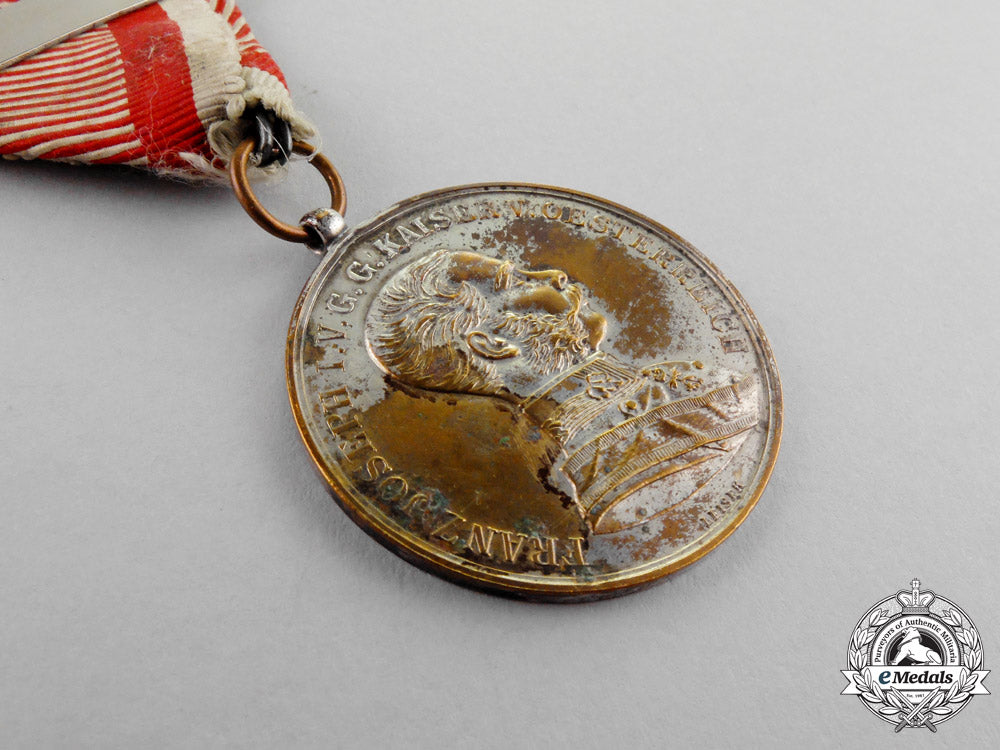 austria,_imperial._a_bravery_medal,1_st_class_silver_grade,_franz_joseph,_type_iv(1914-1916)_m17-3365