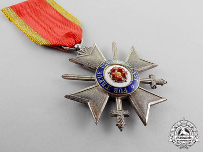 lippe._a_leopold_order_honour_cross,_fourth_class_knight_with_swords,_c.1917_m17-3444