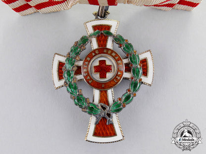 austria,_imperial._an_honour_decoration_of_the_red_cross;2_nd_class_with_war_decoration_for_ladies_m17-3530