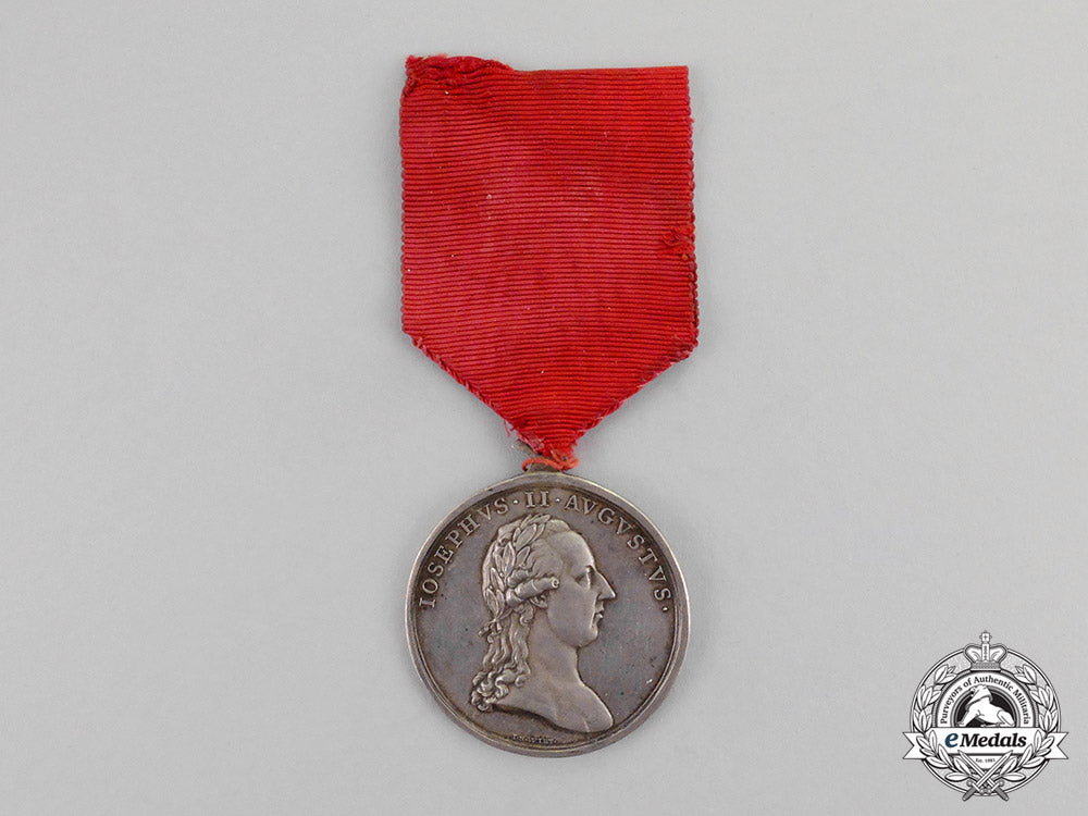 austria,_imperial._a_medal_of_honour_and_merit,_small_version,_c.1790_m17-3556