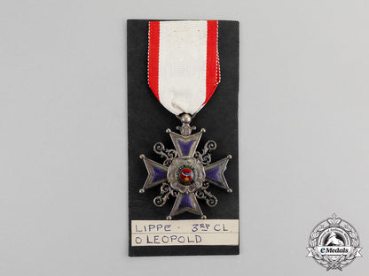 lippe._a_leopold_order_cross,_iii_class_knight,_c.1917_m17-3586_1_1_1