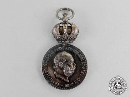 austria,_imperial._a_military_merit_medal,_regimental_dedicated,_c.1918_m17-3788