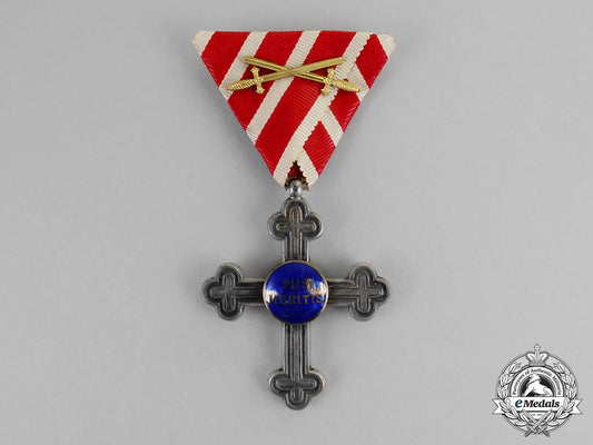 austria,_imperial._an_ecclesiastical_cross_of_honour,_second_class_with_swords,_c.1917_m17-3912