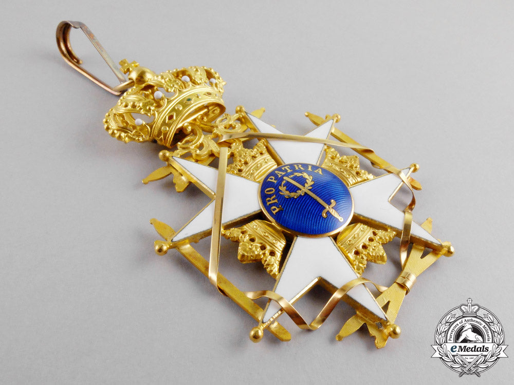sweden._a_royal_order_of_the_sword_in_gold,_commander_with_ball_finials,_c.1930_m17-449