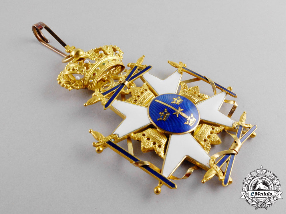 sweden._a_royal_order_of_the_sword_in_gold,_commander_with_ball_finials,_c.1930_m17-450