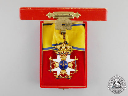 sweden._a_royal_order_of_the_sword_in_gold,_commander_with_ball_finials,_c.1930_m17-452
