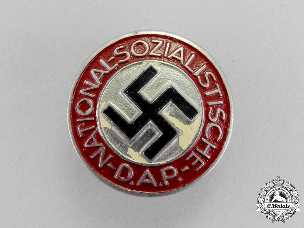 germany._a_nsdap_party_member’s_lapel_badge_by_gustav_brehmer_of_markneukirchen_m17-585