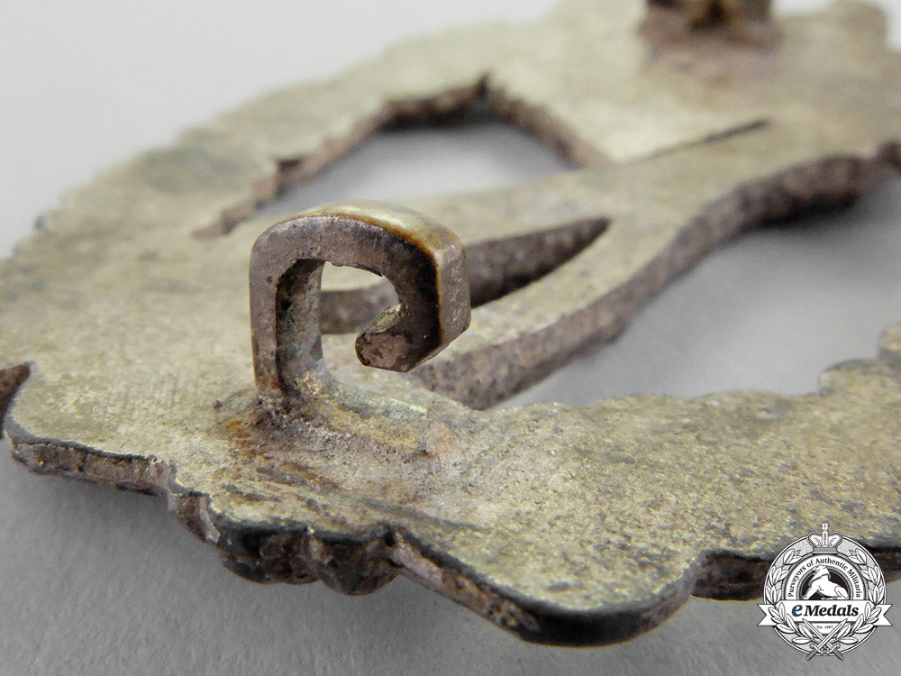 germany._a_silver_grade_infantry_assault_badge_presumably_by_h._wernstein_m17-607