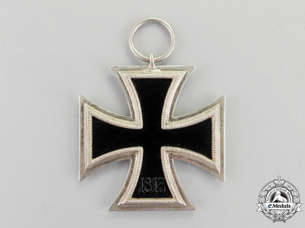 germany._a_mint_iron_cross1939_second_class_by_c._e_juncker_of_berlin_m17-618