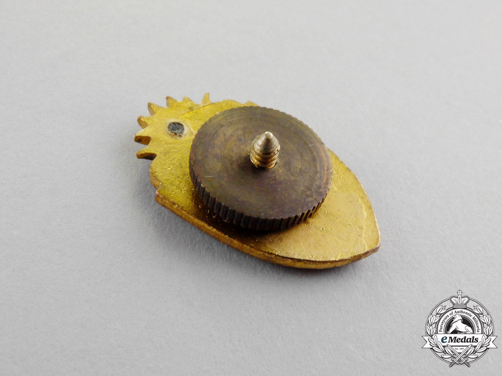 united_states._thirty-_six_army_field_artillery_badges_m17-751