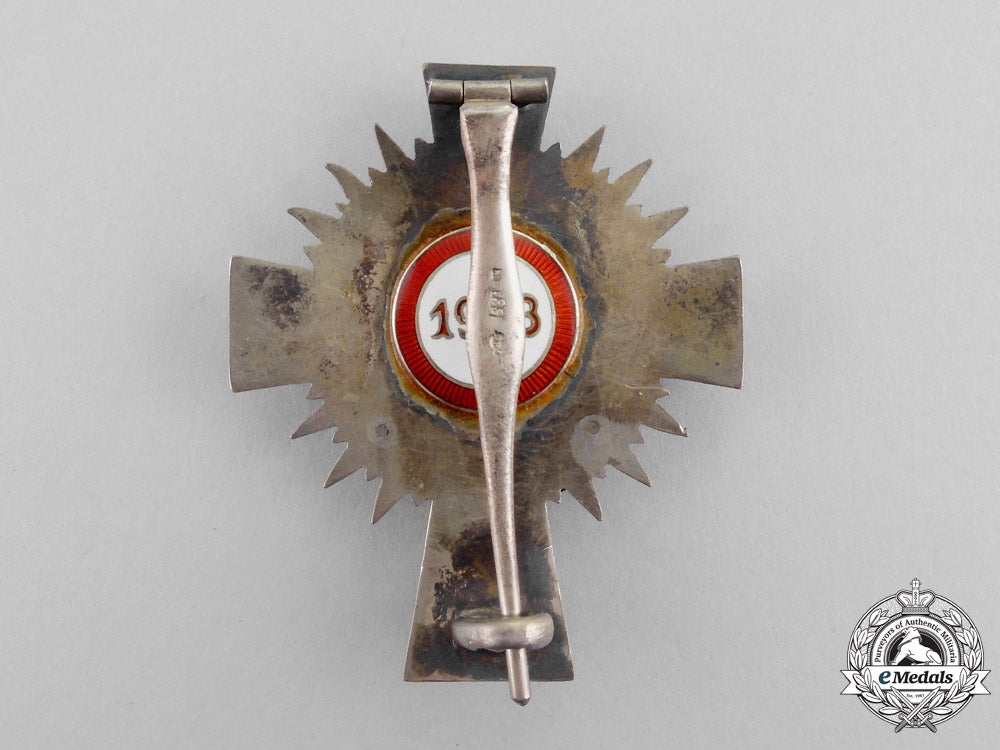 austria,_first_republic._a_honour_decoration_of_the_red_cross,_officer’s_cross,_c.1923_m17-920