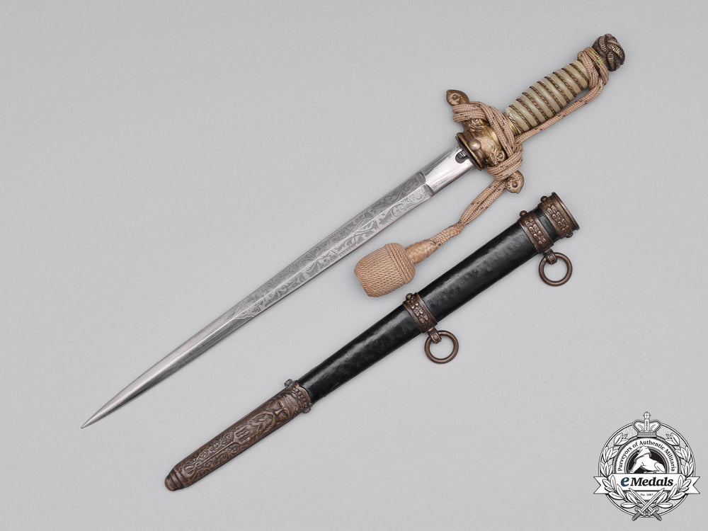yugoslavia,_kingdom._a_naval_officer’s_dagger;_etched_with_portepee,_c.1939_m18-0505