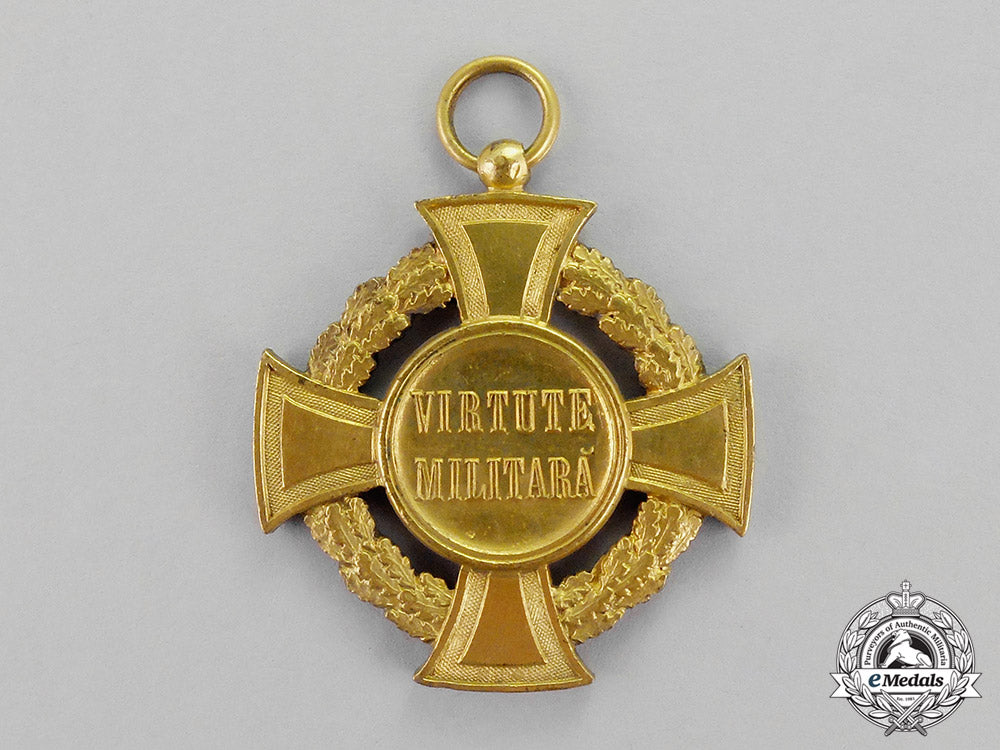 romania,_kingdom._a_medal_for_military_virtue,1_st_class,_gold_grade,_c.1915_m18-0558