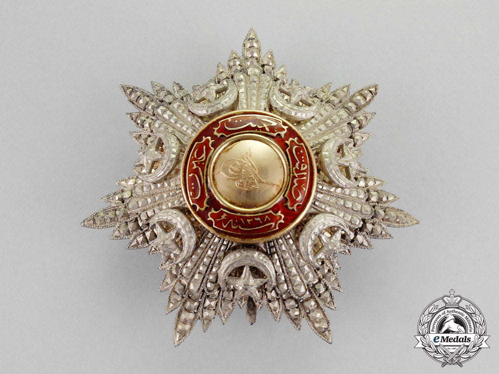 turkey,_ottoman_empire._an_order_of_medjidi,2_nd_class_star,_c.1885_m18-0931