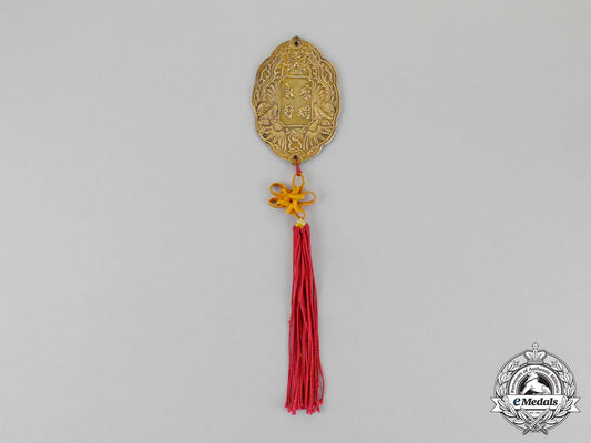 annam,_french_protectorate._a_merit_medal_for_ladies(_kim-_boi),1_st_class_badge,_c.1920_m18-1184
