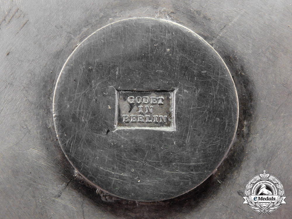 prussia._an_order_of_the_red_eagle,_second_class_breast_star,_by_godet_of_berlin,_c.1865_m18-1208